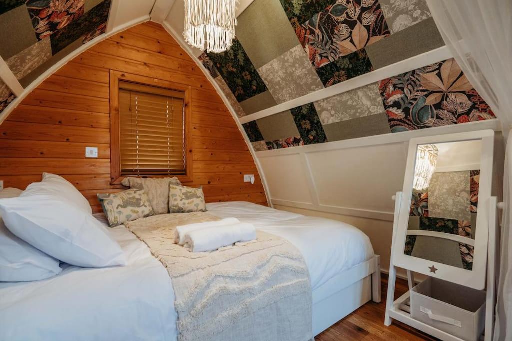 Robin Nest - Cosy Shepherd'S Hut Hideaway Callington Εξωτερικό φωτογραφία