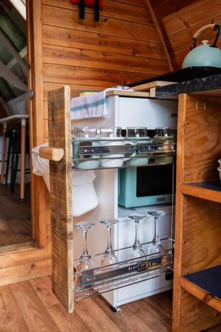 Robin Nest - Cosy Shepherd'S Hut Hideaway Callington Εξωτερικό φωτογραφία